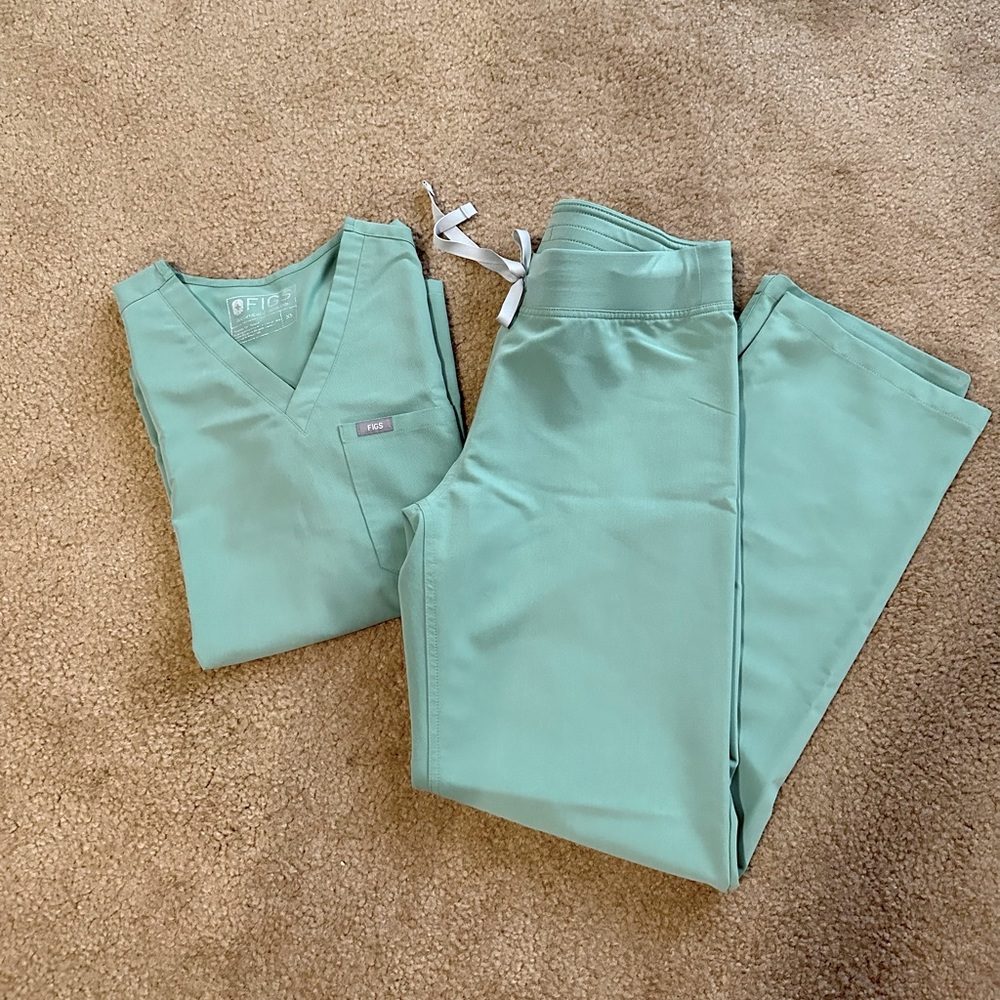 Figs Jade Scrubs